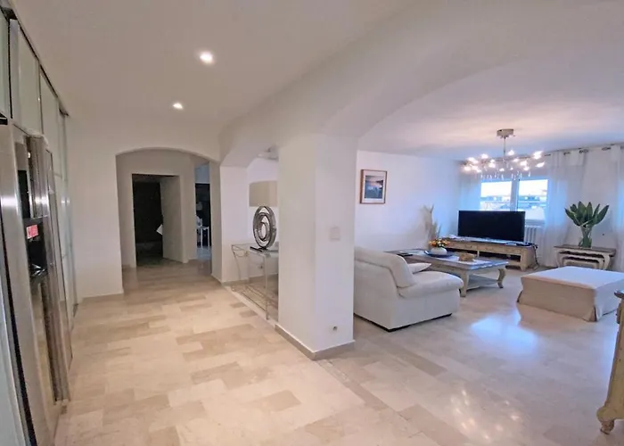 Les Saisons Sainte-Maxime